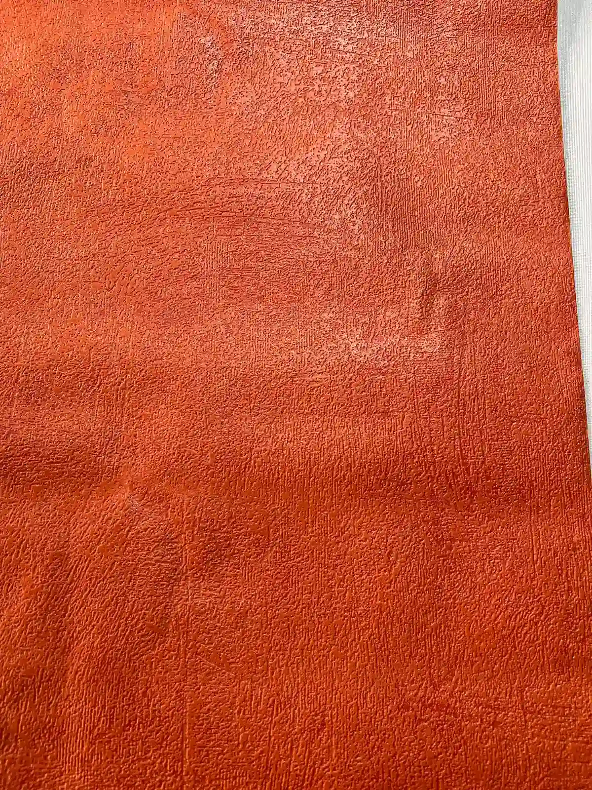 Kırmızı Parlak Sıva Desen Duvar Kağıdı 54252